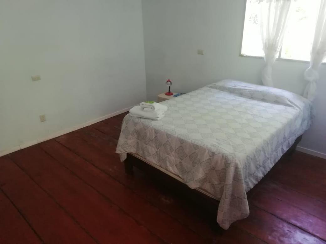 Donde Familia Manito Bed & Breakfast Пакера Екстериор снимка